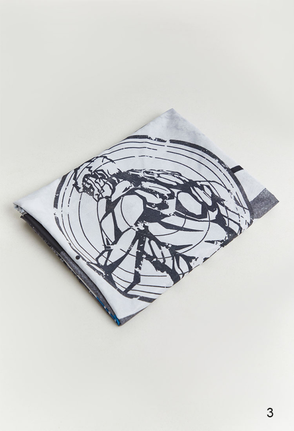 Official Licensed Attack on Titan Colossal Titan Wall Tapestry