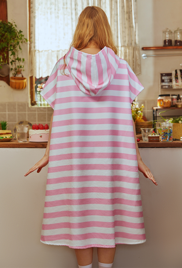 Officially Licensed Strawberry Shortcake Hooded Bath Towel