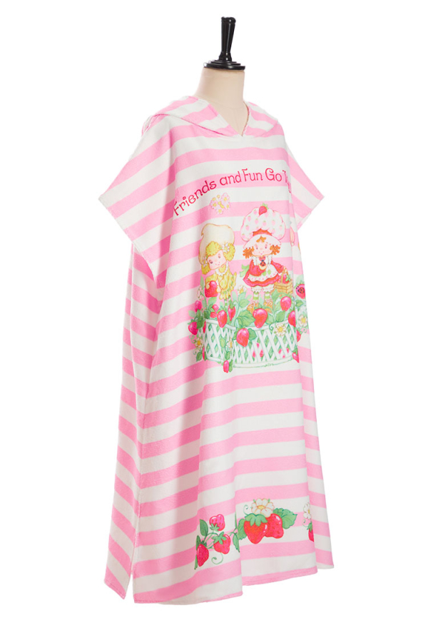 Officially Licensed Strawberry Shortcake Hooded Bath Towel