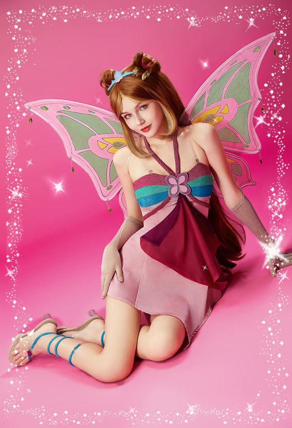 Officially Licensed Winx Club Enchantix Flora Cosplay Costume Set