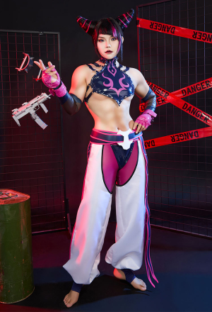 Officially Licensed Street Fighter Juri Cosplay Costume Nostalgic Juri Costume Set for Halloween Costume